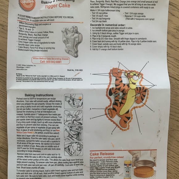 Vintage 1990s Tigger Cake Pan from Wilton with Instructions - Picture 2 of 4